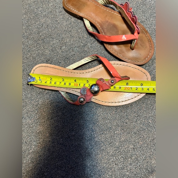 COACH Oceanna Size 7 Petel Coral Studded Metallic Flat Thong Flip Flop Sandals - Picture 13 of 16